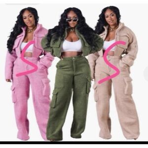 Two piece set with sneakers